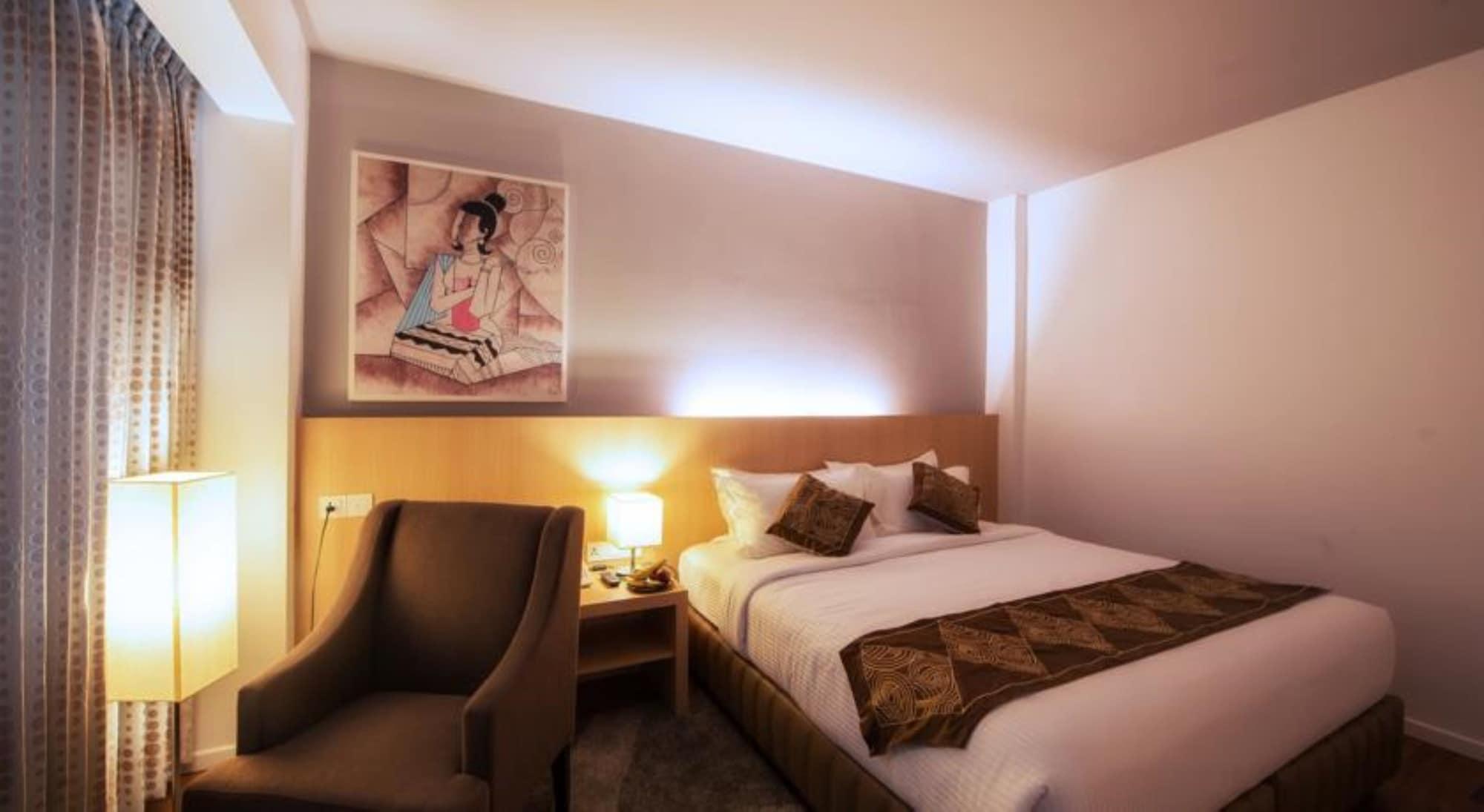 Wyne Hotel Rangun Zewnętrze zdjęcie