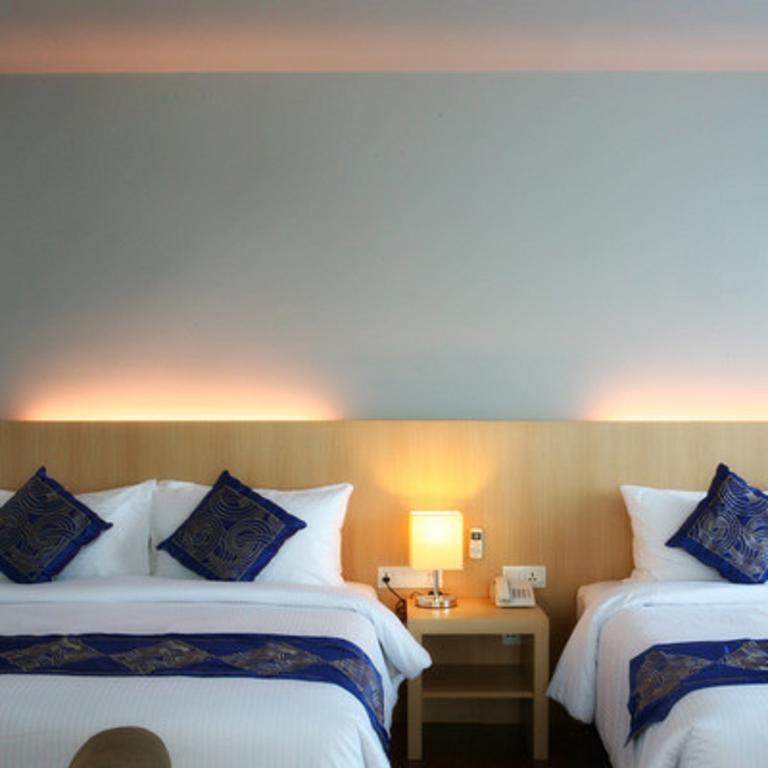 Wyne Hotel Rangun Zewnętrze zdjęcie